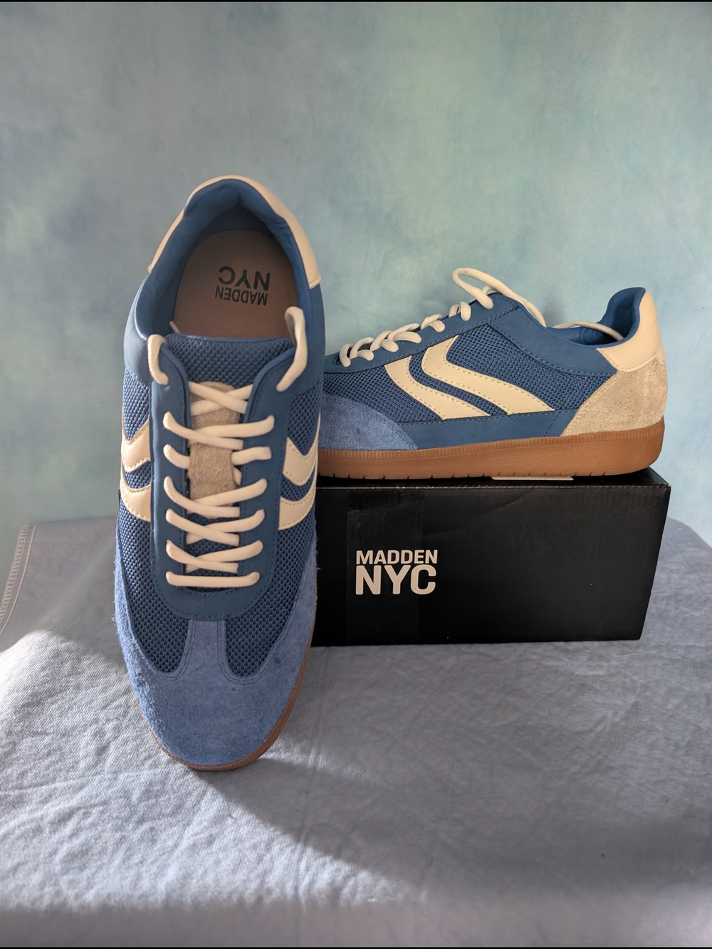 Madden NYC Men’s Blue & White Retro Runner